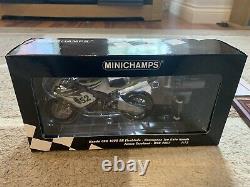 1/12 Minichamps Signed James Toseland WSB 2007 with COA and Display Case