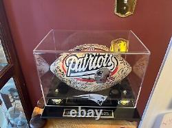 2004 New England Patriots Team Signed Football World Champions! Coa