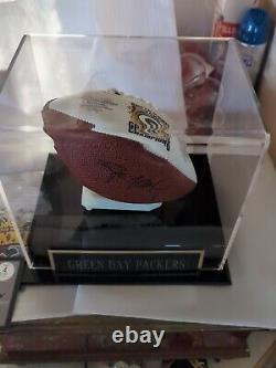 Brett Favre Hand Signed Mini Super Bowl XXXI Football & Display Case With COA