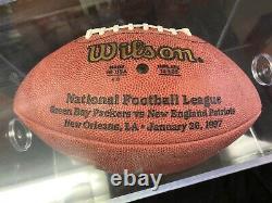 Brett Favre Super Bowl XXXI Game Issue Autographed Football and Display Case COA