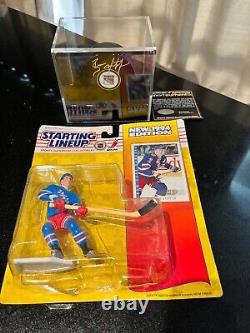 Brian Leetch NY Rangers autographed 94 Stanley Cup puck with COA and display case