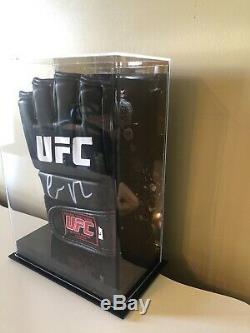 Conor McGregor Signed UFC Glove! (Left Hand) Display Case Included! Beckett COA