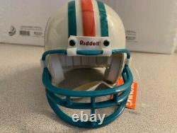 Dan Marino UD Authenticated Riddell Football AUTO Mini-Helmet COA + Display Case