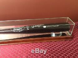 Derek Jeter Hand Autographed Louisville Slugger Baseball Bat Display Case- COA