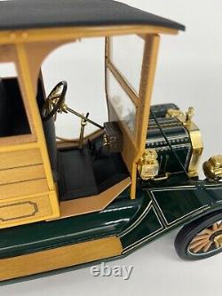 Franklin Mint 1913 Ford Model T Pick-Up Truck 116 Scale With COA & Display Case