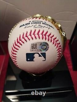 Jacob Degrom autographed baseball with Display Case. COA Fanatics And MLB