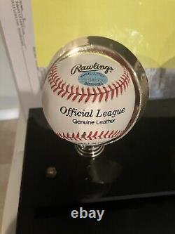 Joe Dimaggio Yankee Clipper Signed Baseball Collection In Display Case with COAs