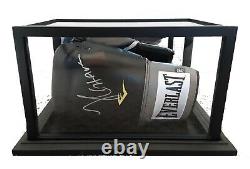 Julio Cesar Chavez Signed Boxing Glove w COA in Display Case w Tequila Decanter