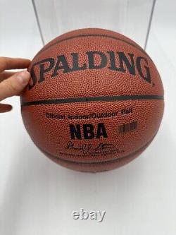 Kareem Abdul-Jabbar Autographed Signed Spalding Basketball withCOA + Case