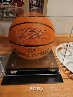 Lakers LeBron James Signed Spalding NBA Leather Basketball COA display case cavs