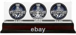 Lightning Hockey Puck Logo Display Case Fanatics Authentic COA Item#11420378