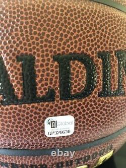 Magic Jhonson Basketball Signed With COA Display case NBA Spaulding Mint Condi