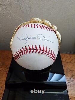 Mariano Rivera Signed Autographed Baseball W Coa Yankees Gold Glove Display Case