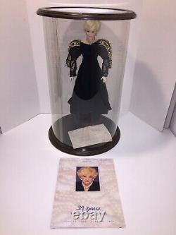 Mary Kay Ash 30th Anniversary Porcelain Doll with Display Case & COA 9000 total