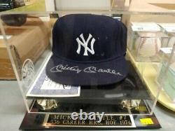 Mickey Mantle Autograph New York Yankees Hat withCOA and Display Case