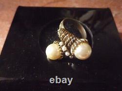 Movie star Lana Turner ring! Display case/name plate/COA jewelry/perfume/pearl
