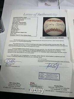 New York Yankees Signed Auto Baseballs In Display Case COA JSA HOF Jeter Mantle