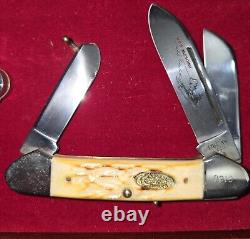 Nice 1985 CASE XX- GUNBOAT Three Knife Set Factory Display Box COA #0919 @13