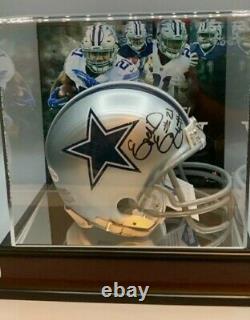 Nice! Ezekiel Elliot Signed Cowboy Mini Helmet W Beckett Coa And Display Case