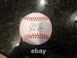 Nolan Ryan Autograph Signed Baseball with Display Cube. COA/BECKETT