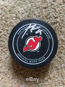 PATRICK ELIAS NEW JERSEY DEVILS SIGNED HOCKEY PUCK with COA AND DISPLAY CASE