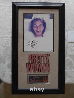 Pretty Woman Julia Roberts autographed photo in display frame with COA on back