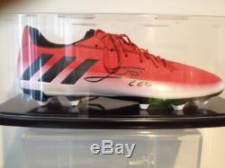 Scarpa Autografata Lionel Messi Signed Lionel Messi with COA + Display Case