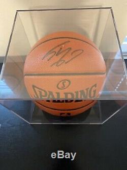 Shaquille O'Neal Signed Basketball JSA COA With Display Case