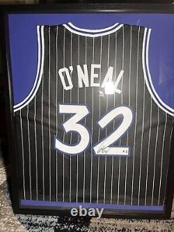 Shaquille o'neal Signed Magic Jersey In Display Case Withcoa Global