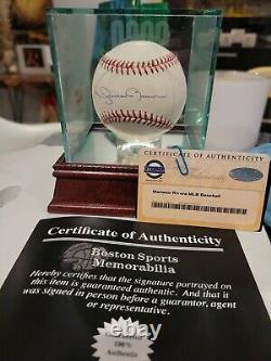 Stunning Mariano Rivera Autographed ball in mirrored display case Steiner COA