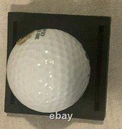 Tiger Woods Auto Signed Nike Golf Ball 2001 Masters Champ with COA Display Case