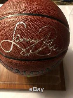 UNBELIEVABLE, MASSIVE BV LARRY BIRD AUTOGRAPH BASKETBALL WithCOA AND DISPLAY CASE
