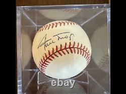 Willie Mays Signed Baseball with Display Case Authenticated (with COA)
