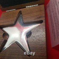 1/2 Kilo Geiger Star Avec Affichage De Boîtier En Bois Et Coa 500grams. 999