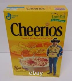 2000 Richard Petty Signé Autographié Nascar Cheerios Box With Coa Display Case