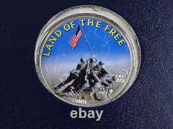2001 American Silver Eagle 1 Oz 9/11 Couleur De La Pièce Avec L'affichage De L'aco Et Du Dossier