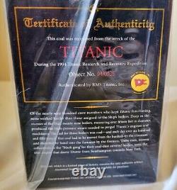 5 Charbon Titanique Authentique De Grande Taille Dans Le Boîtier D'affichage Avec Coa
