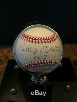 Autographed Baseball Manteau Signé 07 Mickey-coa Jsa Suspens -display Case