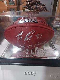 Ballon de football dédicacé de Rob Gronkowski du Super Bowl 53 avec certificat d'authenticité et vitrine