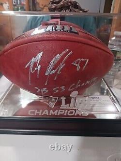 Ballon de football dédicacé de Rob Gronkowski du Super Bowl 53 avec certificat d'authenticité et vitrine