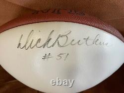 Ballon de football signé autographié par Dick Butkus des Chicago Bears avec certificat d'authenticité JSA et étui de présentation.