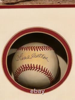 Boîte à ombres de baseball signée Steve Carlton édition limitée COA Phillies