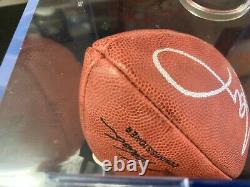 Brett Favre 1997 Pro Bowl Game Publié Autographed Football And Display Case Coa