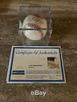 Carl Yastrzemski Autographed ML Baseball Steiner Hologram Coa Avec Présentoir Pour