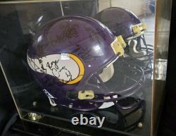 Casque signé par l'équipe des Minnesota Vikings 1992 avec vitrine et certificat d'authenticité