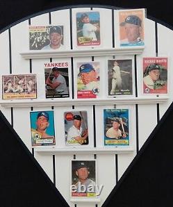 Collection Hamilton de 1995 Ensemble de 12 cartes en porcelaine Mickey Mantle avec certificat d'authenticité et présentoir en bois