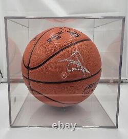 Deandre Ayton Basketball Autographié Dans Le Boîtier D'affichage Acrylique Coa Inclus