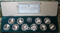 Ensemble de pièces olympiques Calgary Silver de 20 dollars dans un coffret d'exposition, 10 pièces, 10 onces troy.