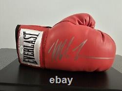 Gant de boxe signé autographié par Mike Tyson avec boîtier d'affichage argenté personnalisé + COA