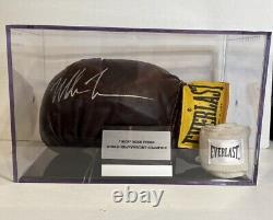 Gant de boxe vintage Everlast signé par Mike Tyson avec boîtier d'exposition JSA COA